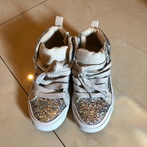 Toddler Girls silver glitter sneaker